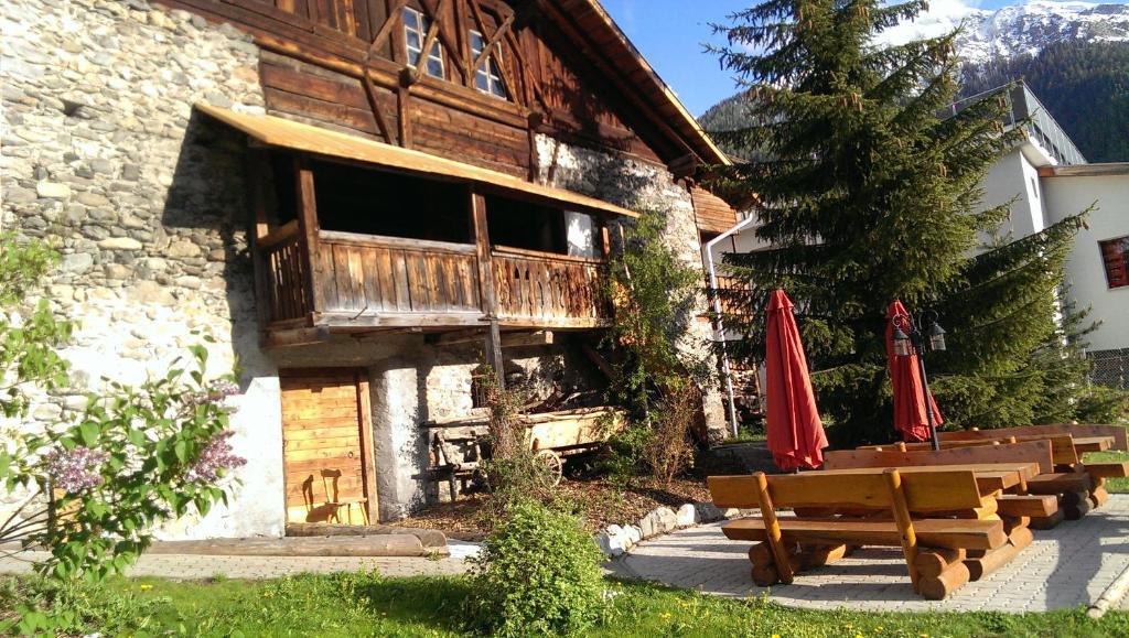 Hotel Crusch Alba Santa Maria Val Muestair Exterior foto