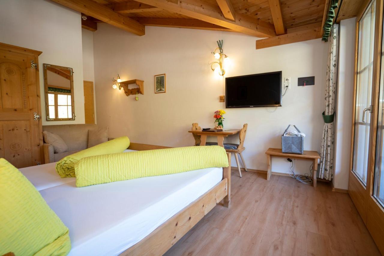 Hotel Crusch Alba Santa Maria Val Muestair Exterior foto