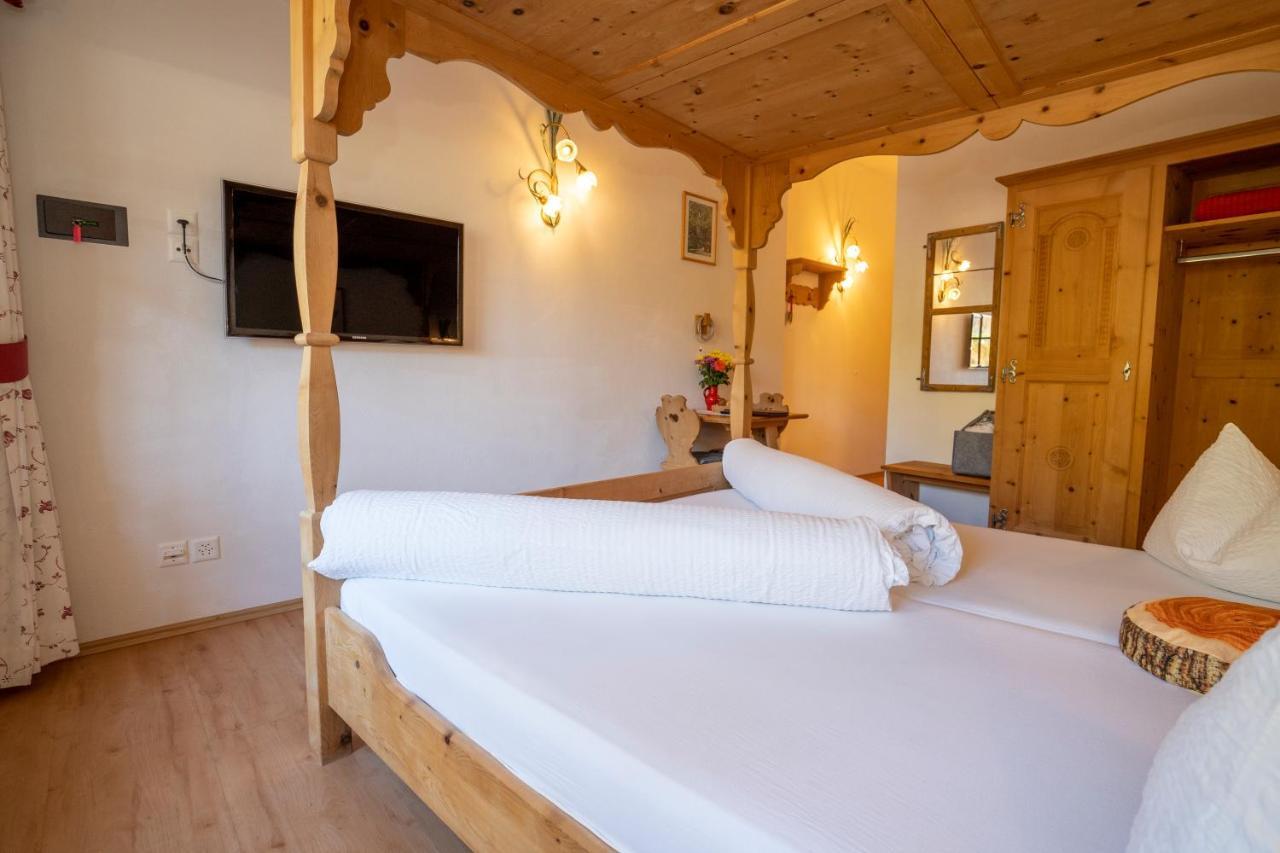 Hotel Crusch Alba Santa Maria Val Muestair Exterior foto