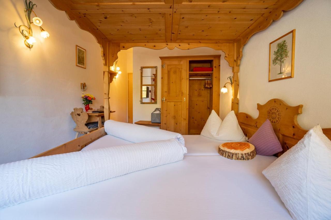 Hotel Crusch Alba Santa Maria Val Muestair Exterior foto